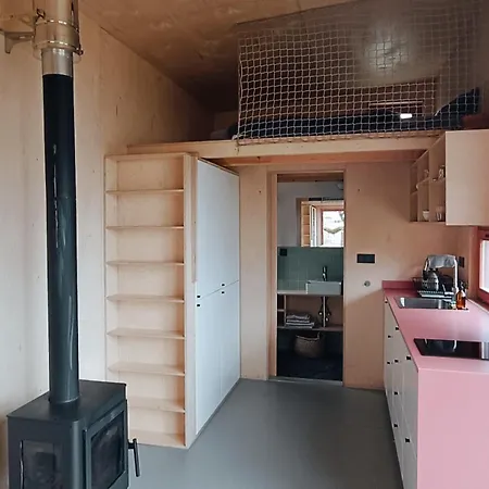 Tiny House V Ohrade Hébergement de vacances *