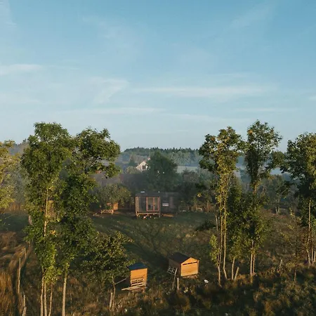 Tiny House V Ohrade