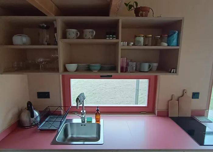 Dom wakacyjny Tiny House V Ohrade Cizkov